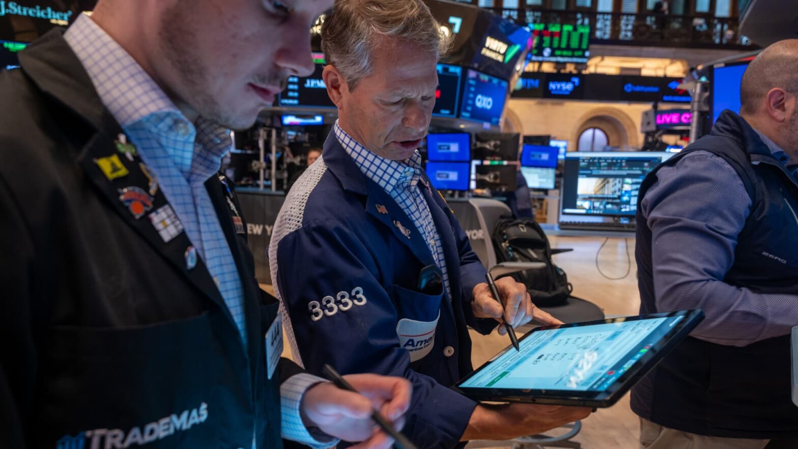 stock-futures-are-little-changed-on-sunday-evening-with-trade-talks,-inflation-data-on-deck-in-week-ahead:-live-updates