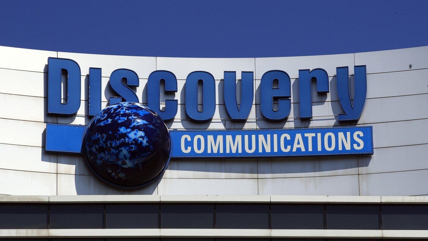 warner-bros.-discovery-to-split-into-two-companies,-dividing-cable-and-streaming-services