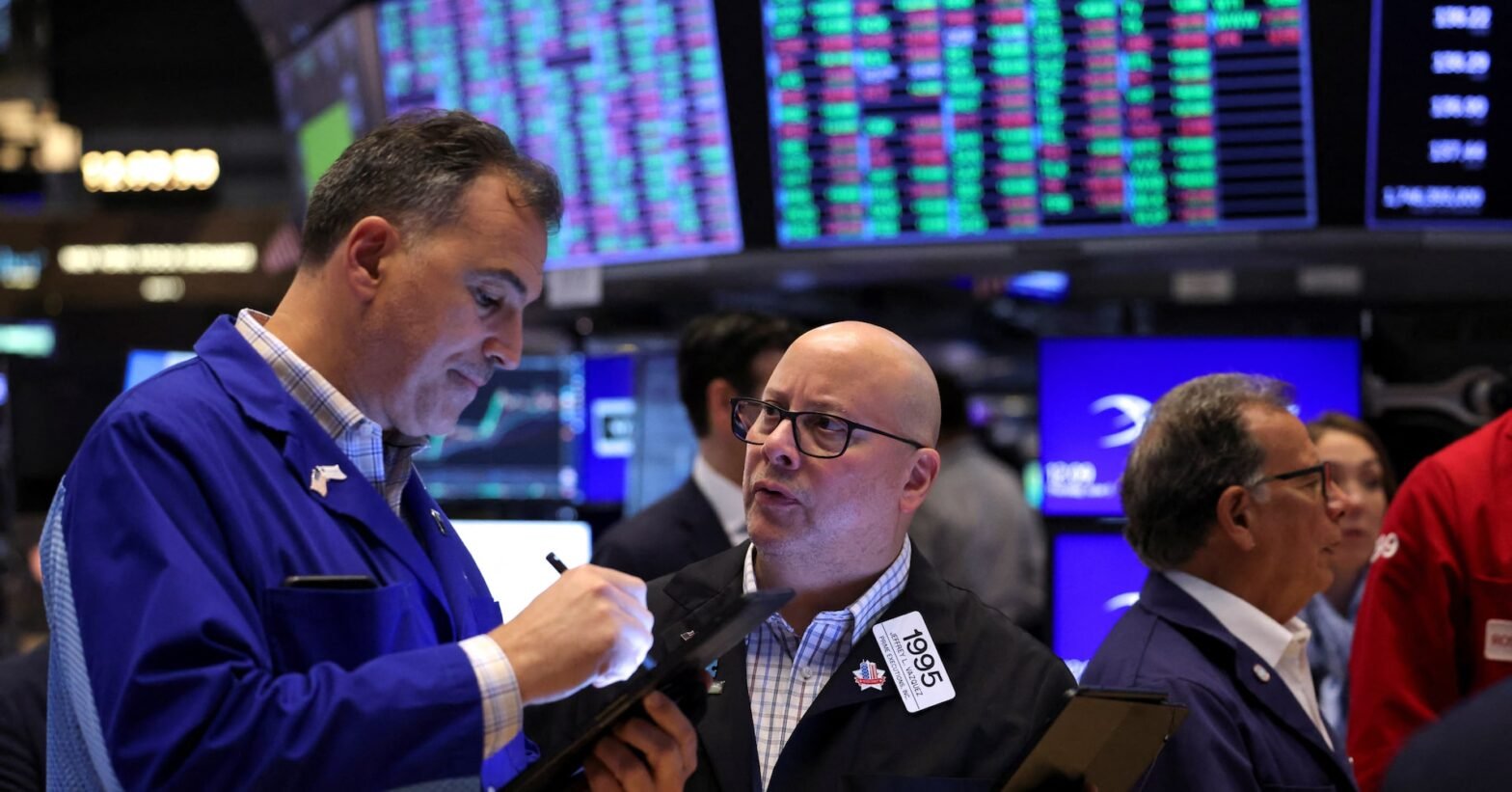 wall-street-futures-subdued-as-us-china-trade-talks-grab-focus
