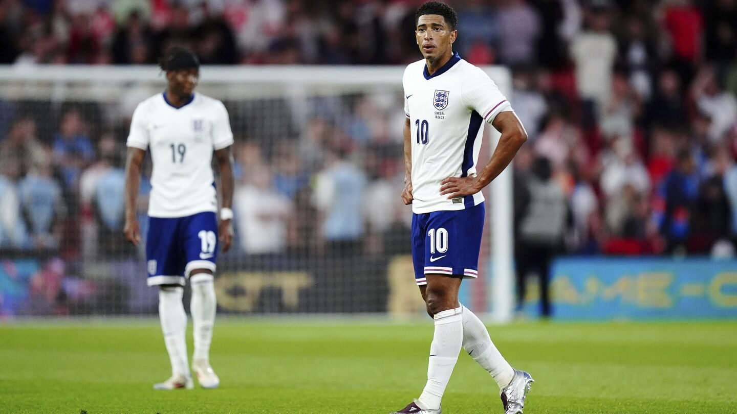 england-booed-after-losing-to-senegal-for-first-defeat-under-coach-thomas-tuchel