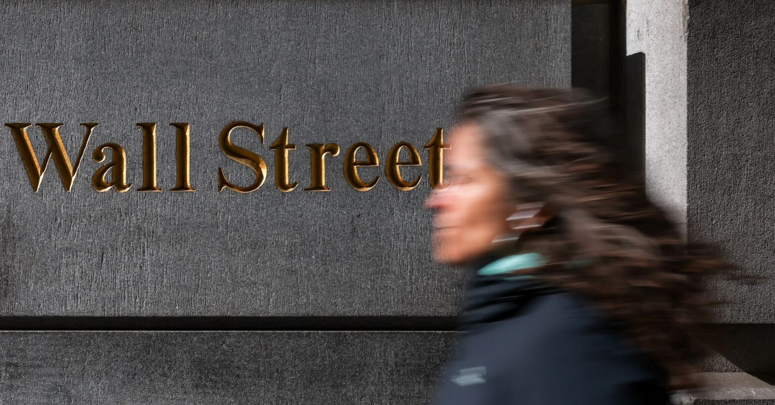 us-stock-futures-dip-on-lack-of-details-from-china-trade-talk,-cpi-in-focus