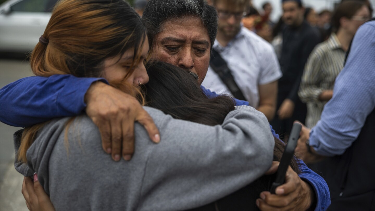 alcaldes-del-area-de-la-exigen-al-gobierno-de-eeuu-poner-fin-a-redadas-migratorias