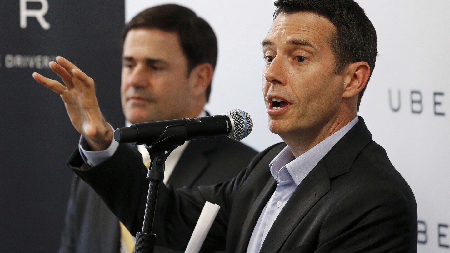 coinbase-adds-former-top-obama-and-harris-adviser-plouffe-as-it-broadens-its-political-reach