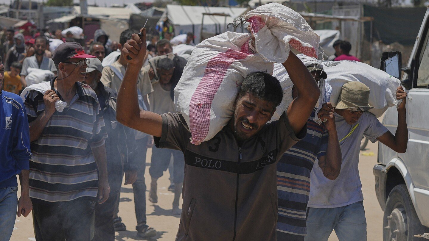 hamas-dice-que-mato-a-12-combatientes.-grupo-con-apoyo-israeli-dice-que-eran-cooperantes