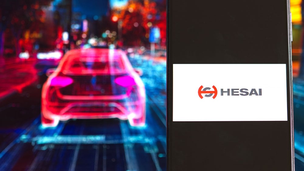 ipo-stock-of-the-week:-robotaxi-leader-hesai-poised-to-hit-new-buy-point-after-323%-move