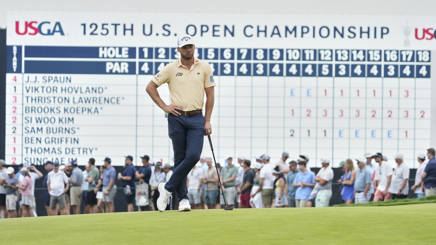 sam-burns-sets-the-target-at-oakmont-with-a-65-in-the-second-round-at-the-us-open
