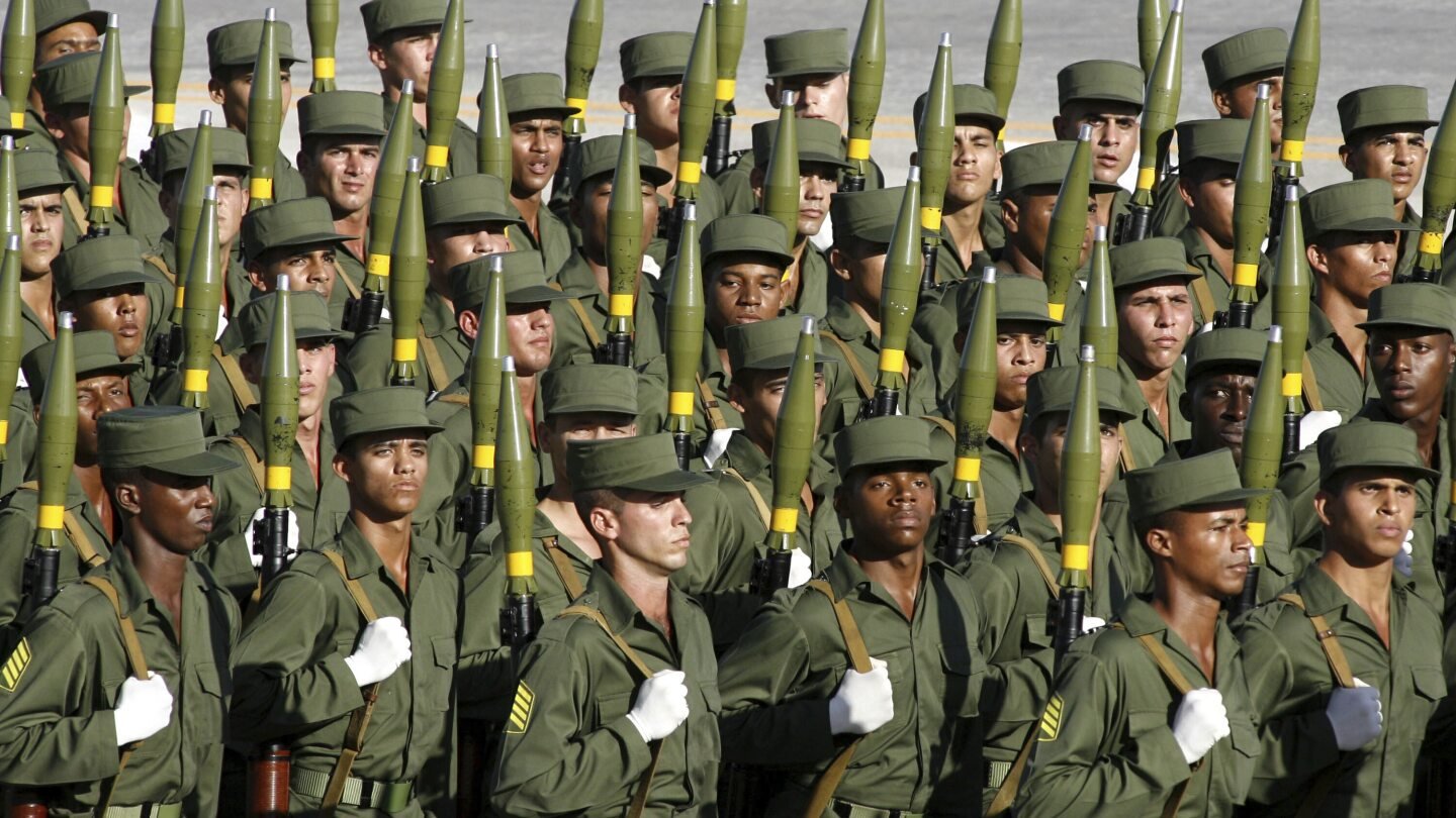 us-military-parade-has-global-counterparts-in-democracies,-monarchies-and-totalitarian-regimes