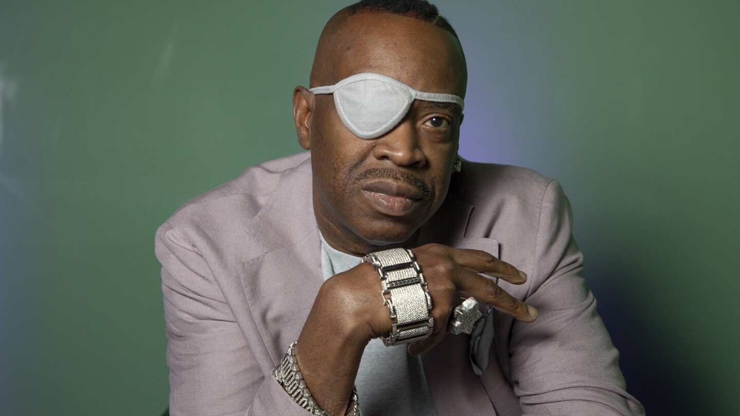 slick-rick-returns-after-26-years-with-‘victory’-album-and-proves-hip-hop-storytelling-still-reigns