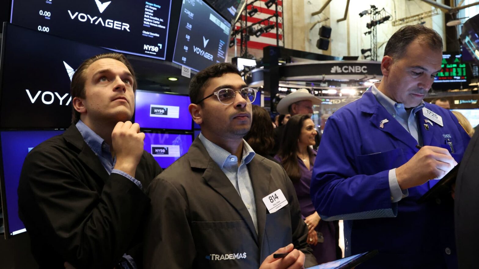 stock-futures-drop-on-rising-geopolitical-risk-as-israel-iran-attacks-continue:-live-updates