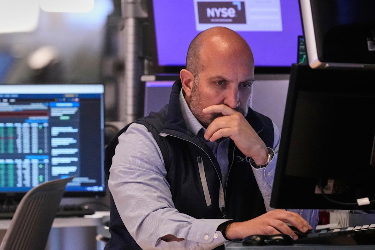 stock-market-today:-dow,-s&p-500,-nasdaq-futures-waver,-oil-rises-with-israel-iran-strikes-in-focus