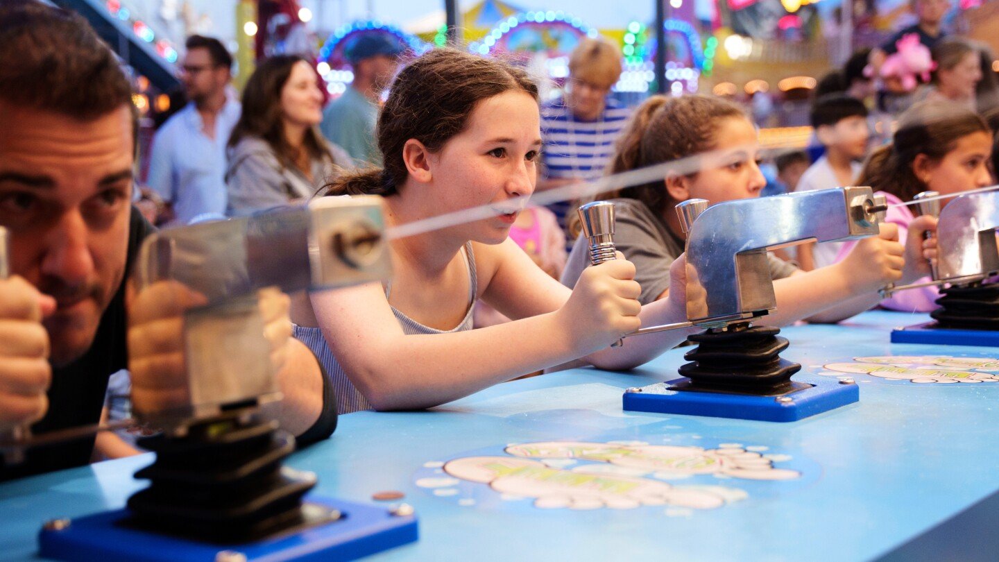 smaller-amusement-parks-hope-for-a-strong-summer-under-the-shadow-of-tariffs