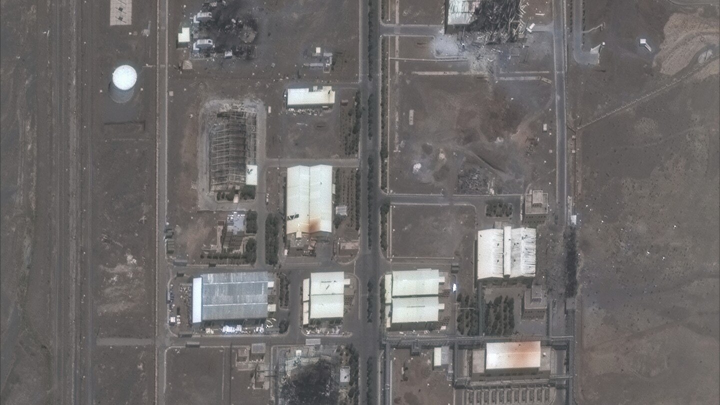 nuclear-agency-head-warns-of-radiological-and-chemical-contamination-inside-iran’s-main-nuclear-site