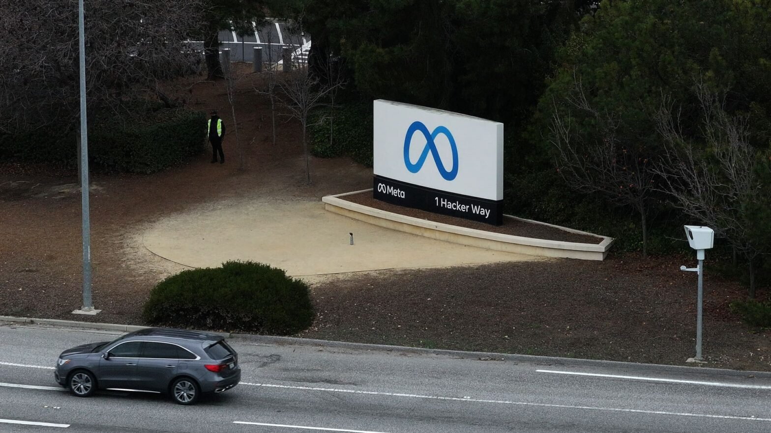 10-things-to-watch-in-the-stock-market-friday-including-the-ai-race-and-dealmaking