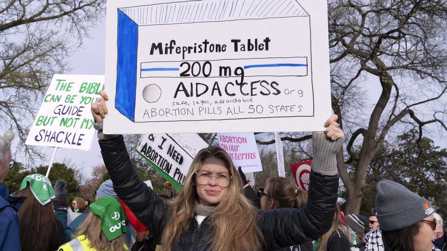 the-number-of-abortions-kept-rising-in-2024-because-of-telehealth-prescriptions,-report-finds