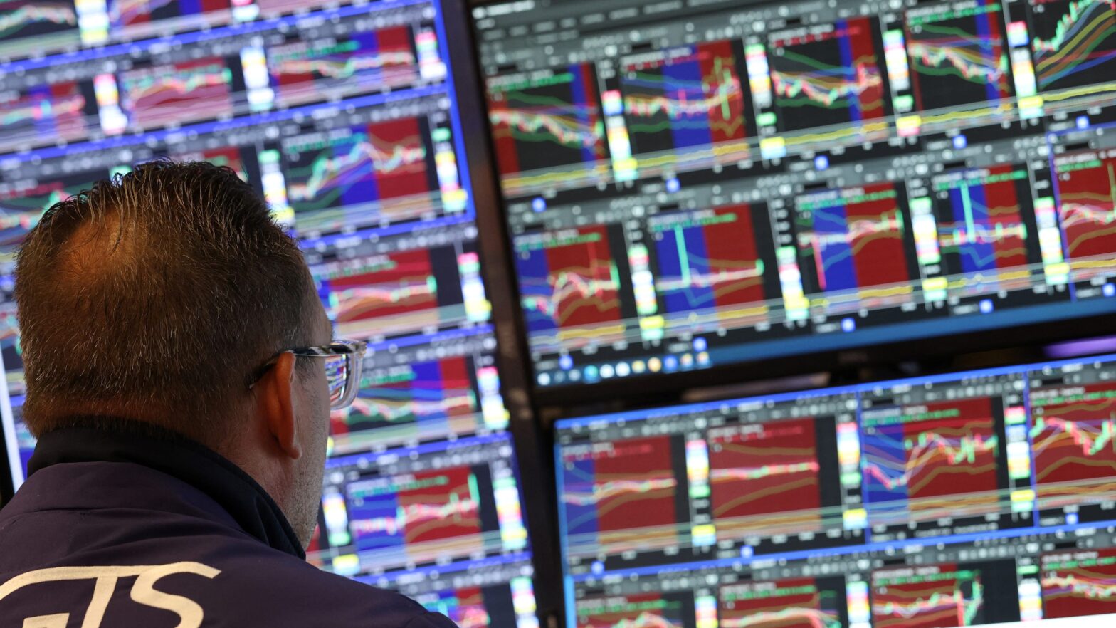 us-stock-futures-edge-up-as-world-awaits-iran-response-to-us-strikes