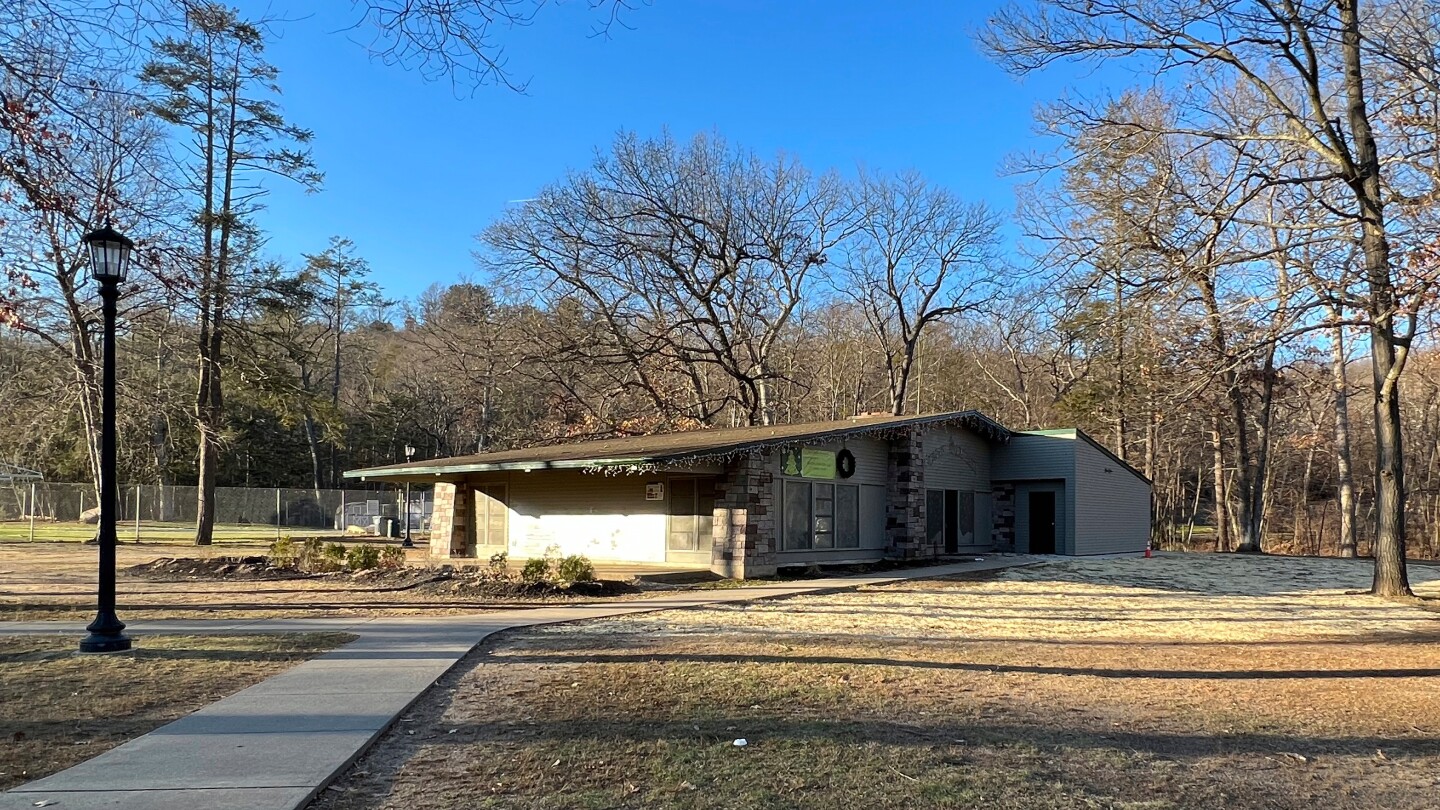 man-gets-stuck-in-chimney-while-trying-to-get-his-dog-out-of-a-locked-building