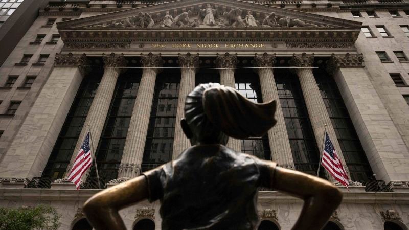 the-stock-market-is-on-the-precipice-of-an-all-time-record.-how’d-we-get-here?