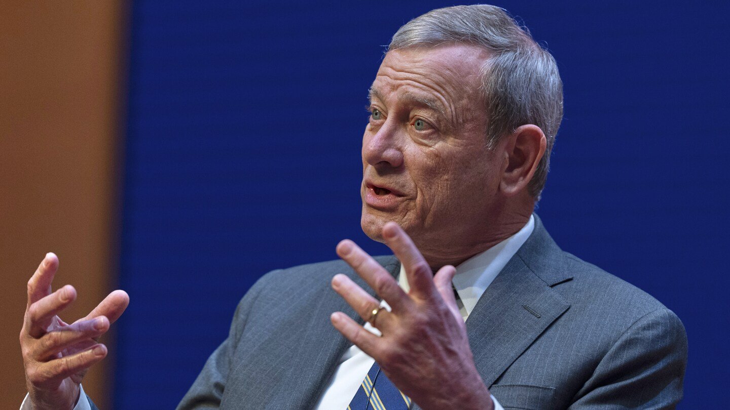 chief-justice-roberts-warns-against-heated-political-words-about-judges