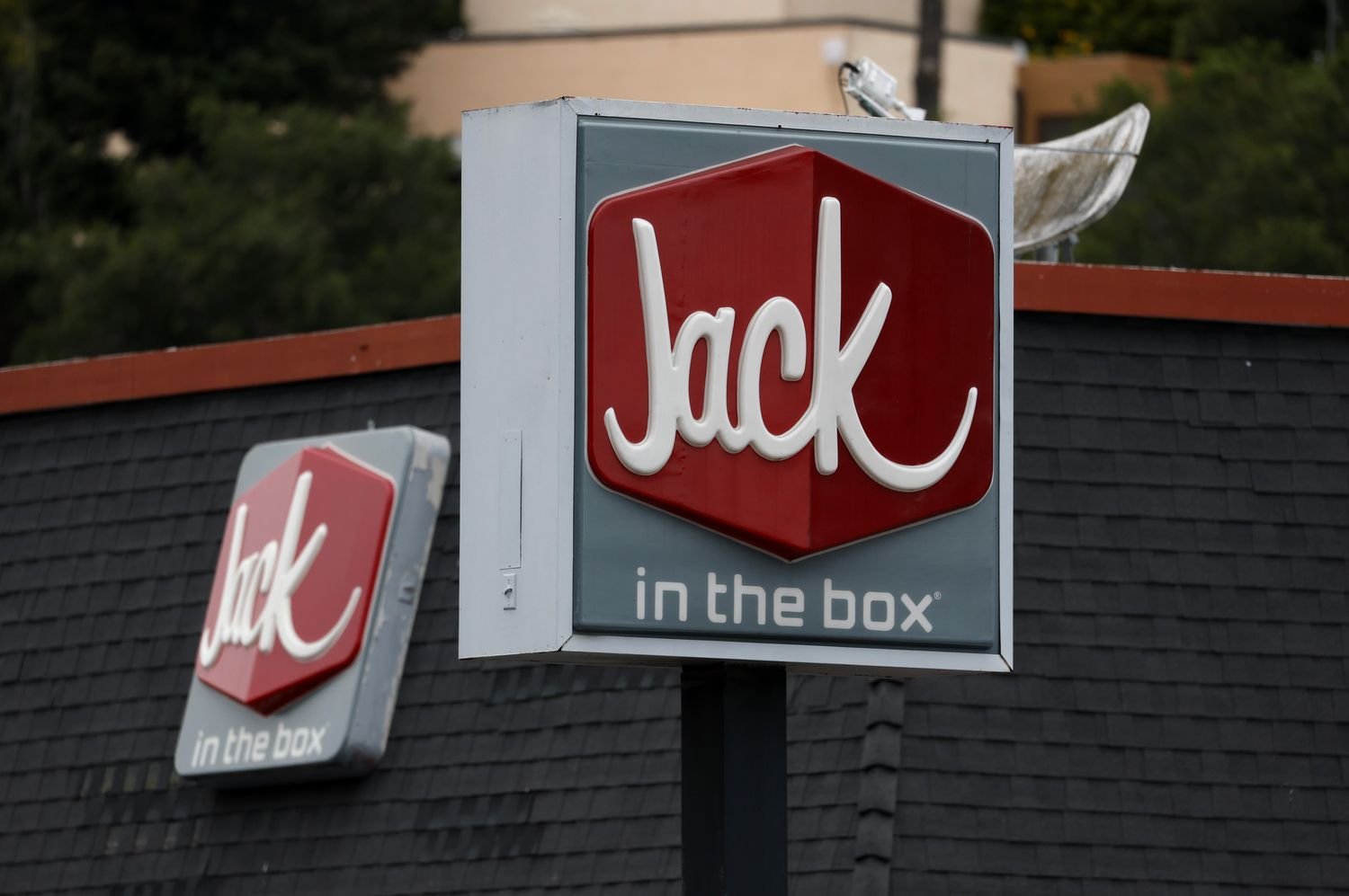 jack-in-the-box-stock-pops-amid-interest-from-activist-investor