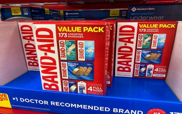 top-analyst-reports-for-johnson-&-johnson,-home-depot-and-micron