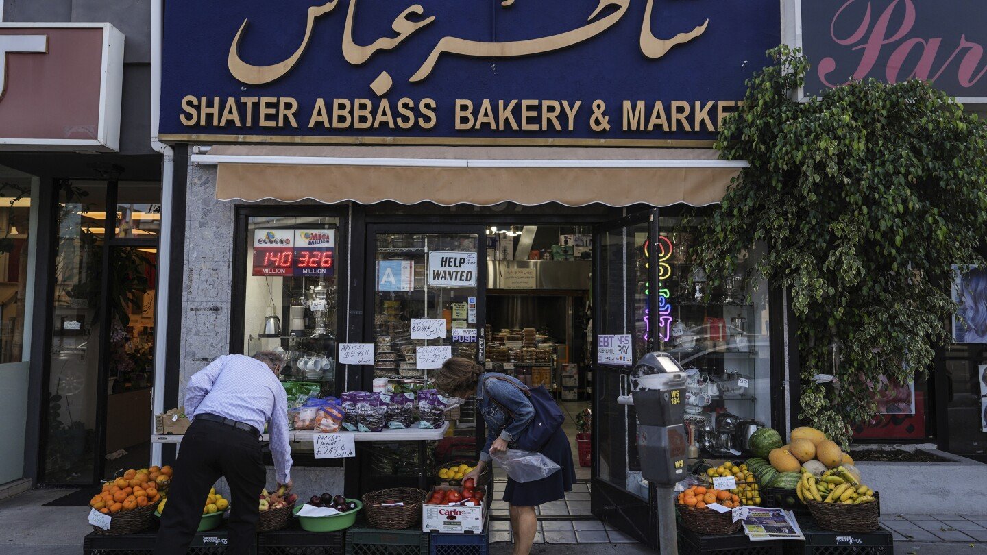 a-fragile-ceasefire-in-the-israel-iran-war-tests-the-harmony-of-los-angeles’-huge-iranian-community