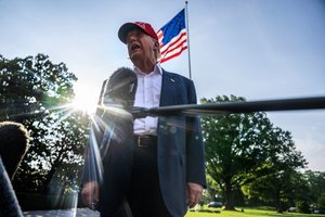 trump’s-tariff-deadline-and-delta-earnings:-stocks-and-data-to-watch