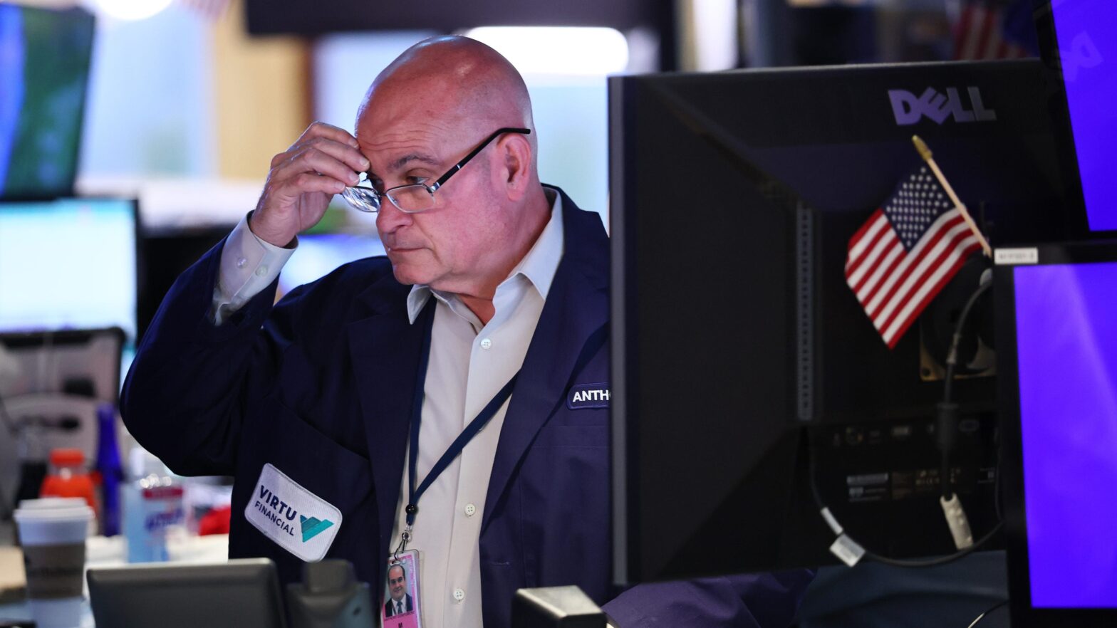 us-stock-futures-lower-after-trump-says-tariffs-start-aug.-1