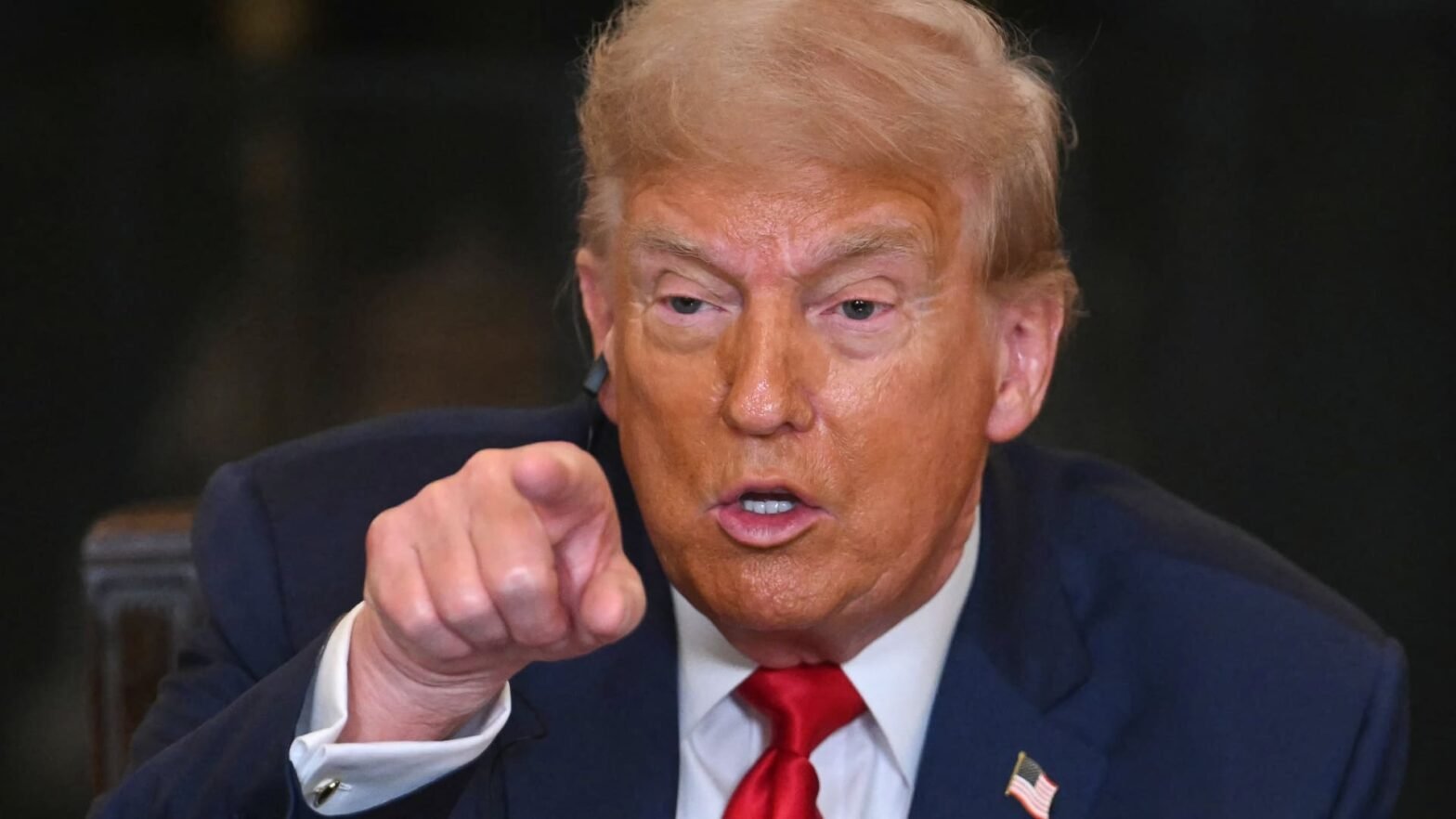 european-stocks-head-for-lower-open,-with-eu-tariff-letter-expected-from-white-house