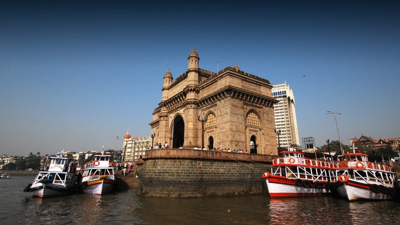 asia-pacific-markets-set-to-open-lower-as-investors-assess-trump’s-30%-tariffs-on-eu-and-mexico