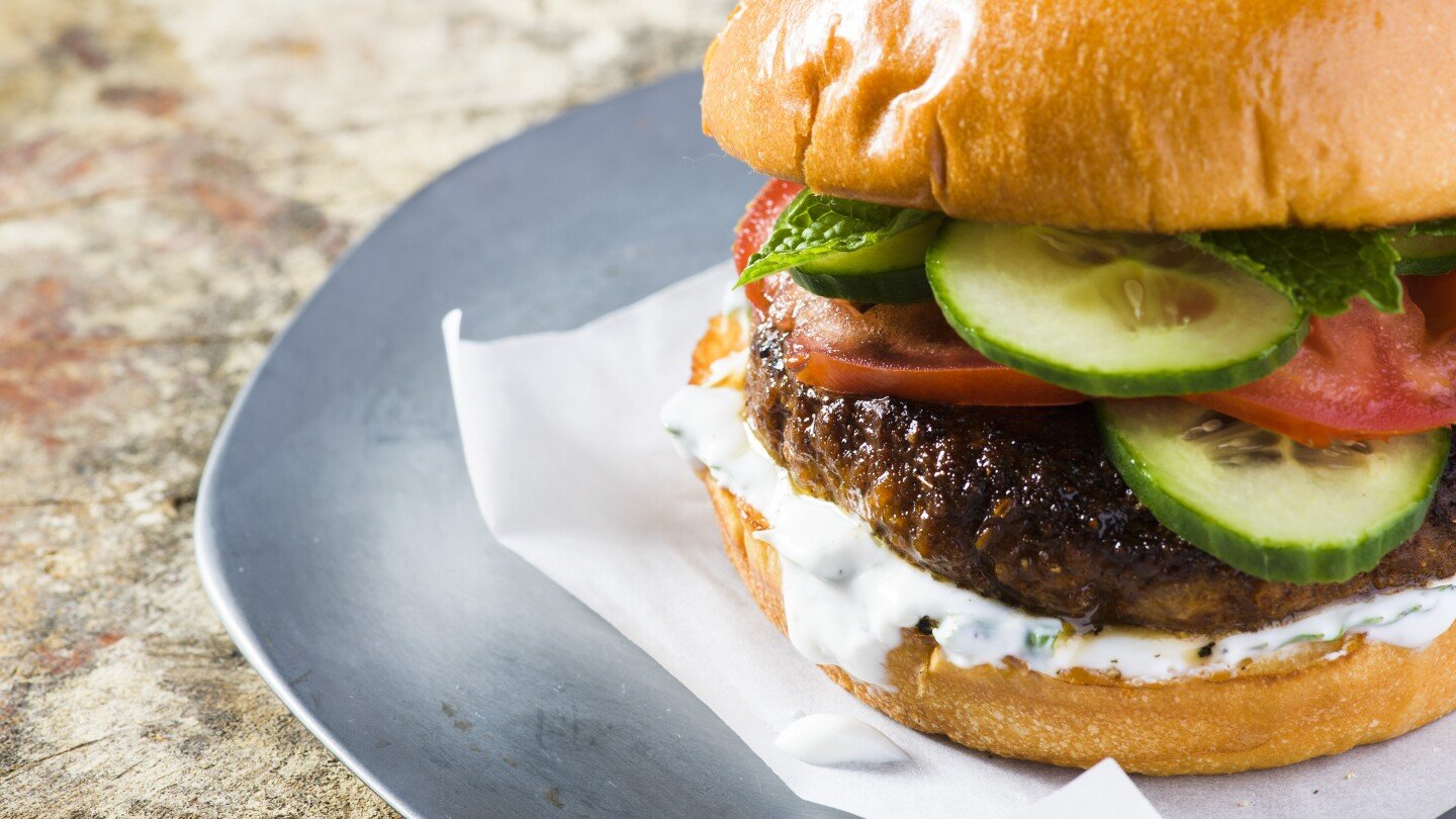 these-flavor-packed-pork-burgers-were-inspired-by-indian-street-food