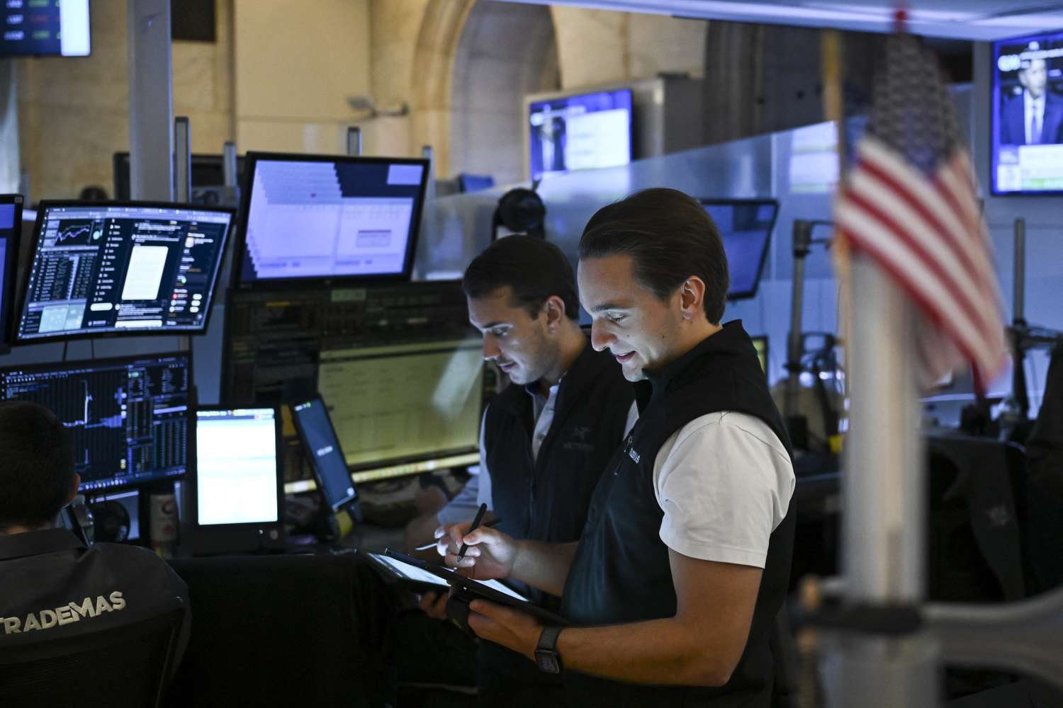 5-things-to-know-before-the-stock-market-opens