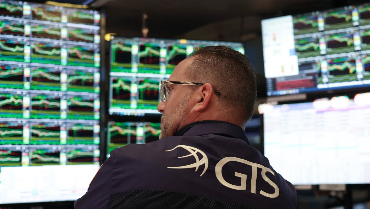 stock-market-today:-stocks-are-higher;-congregation-p-is-the-equity-acronym-to-know