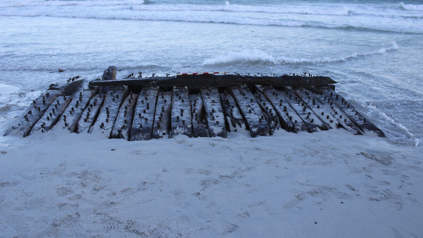 science-and-local-sleuthing-identify-a-250-year-old-shipwreck-on-a-scottish-island