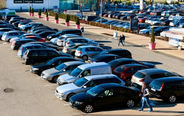 the-zacks-analyst-blog-highlights-nio-and-lucid-motors