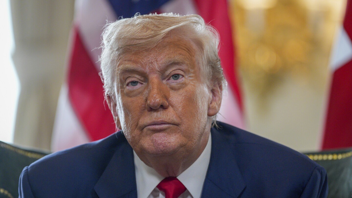 trump-says-he-ended-friendship-with-epstein-because-he-‘stole-people-that-worked-for-me’
