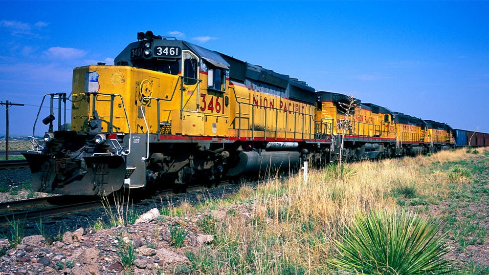 transcontinental-reality-check:-norfolk-southern-falls-on-union-pacific-buyout