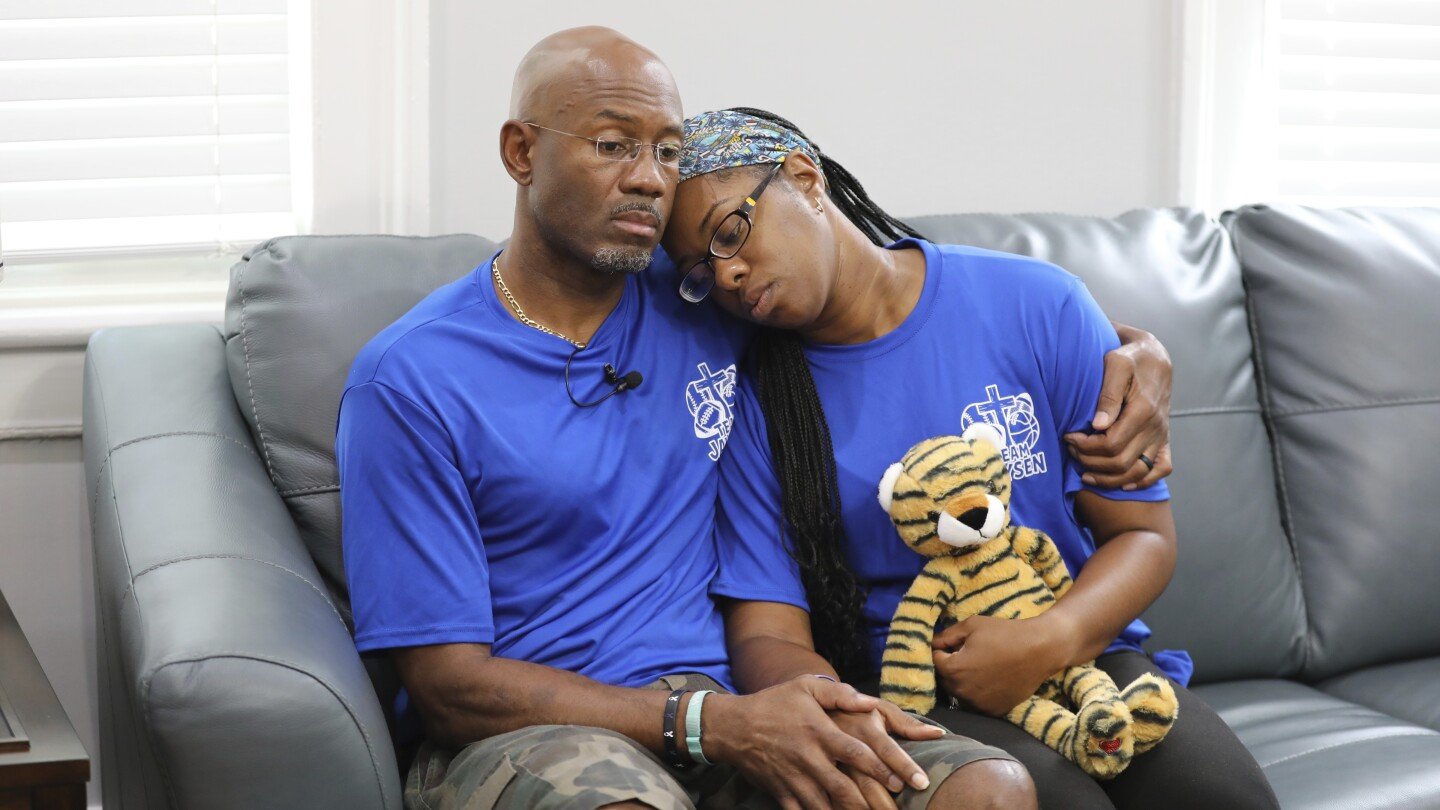 parents-want-more-warnings-after-a-brain-eating-amoeba-killed-their-boy-on-a-south-carolina-lake