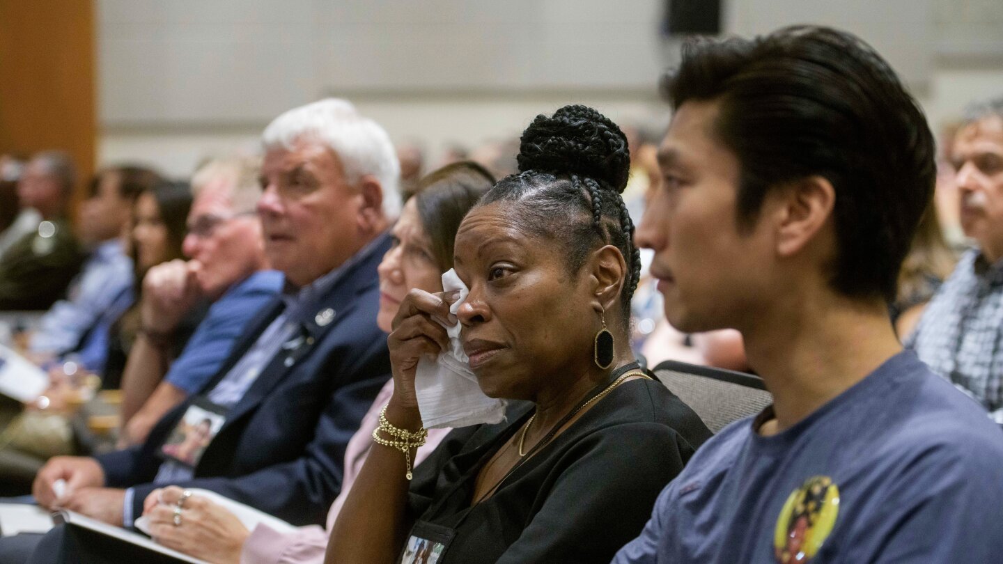 ntsb-launches-hearings-on-deadly-washington-collision-between-a-helicopter-and-passenger-plane