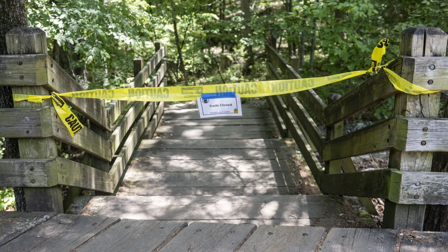 teacher-hired-in-arkansas-charged-in-devil’s-den-park-killing-of-couple-that-was-hiking-with-kids