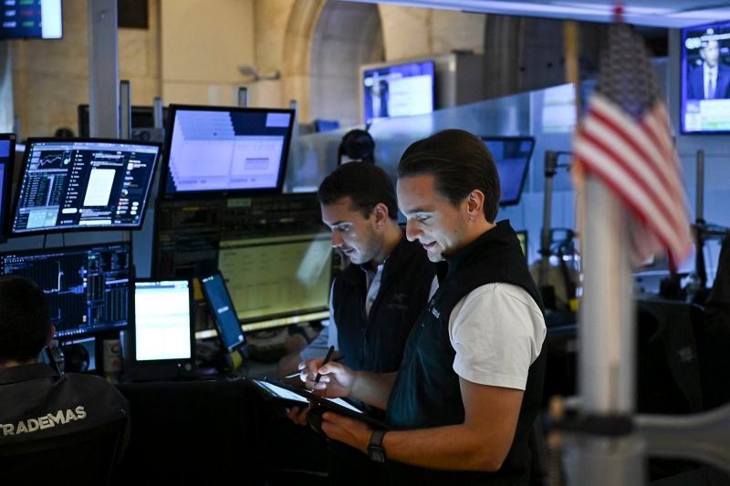 The S&P 500 has notched eight record highs since June 27.