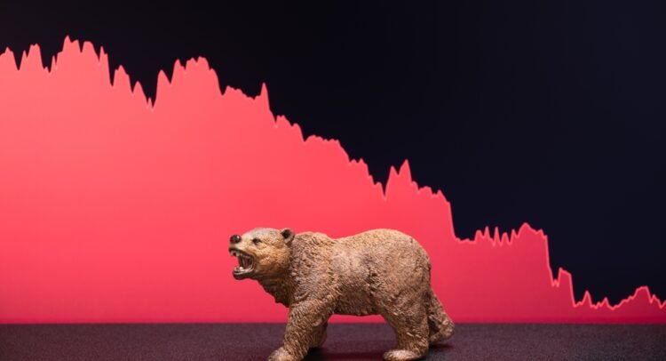 stock-market-news-review:-spy,-qqq-plunge-on-concerning-jobs-report-and-trump’s-new-tariff-rates