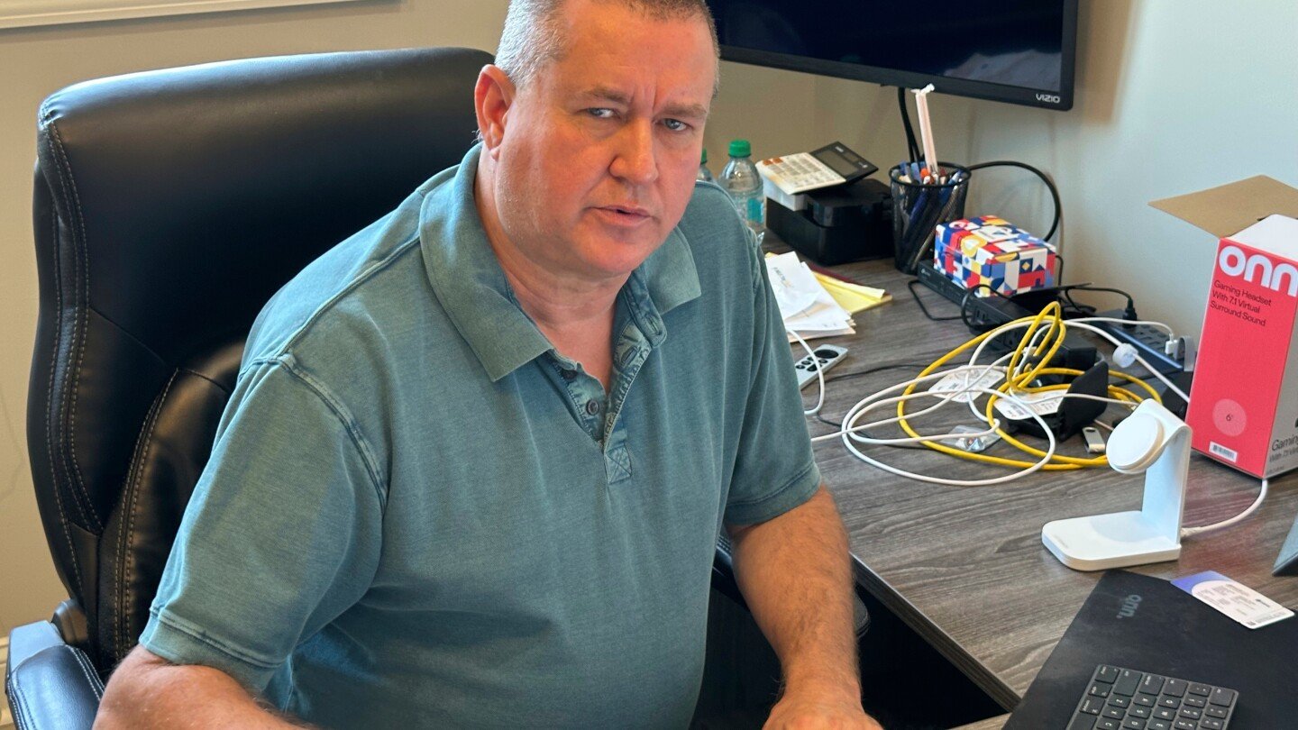 how-an-alleged-ponzi-scheme-targeting-republicans-left-investors-and-politicians-reeling