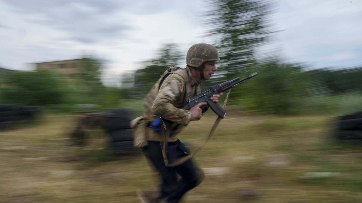 nato-to-coordinate-regular-and-large-scale-arm-deliveries-to-ukraine.-most-will-be-bought-from-us