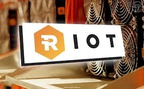 riot-platforms’s-stock-gains-new-analyst-coverage,-sees-23%-upside