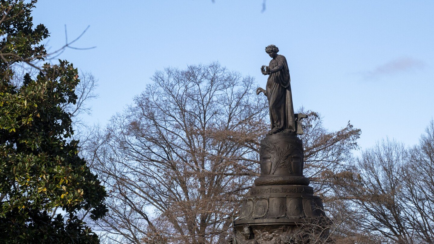 restoration-of-torn-down-confederate-monument-will-cost-$10-million-over-2-years,-military-says