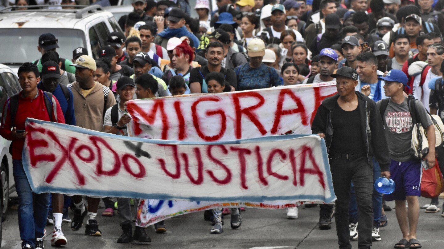 about-300-migrants-start-walking-north-in-southern-mexico,-but-goal-is-not-us-border