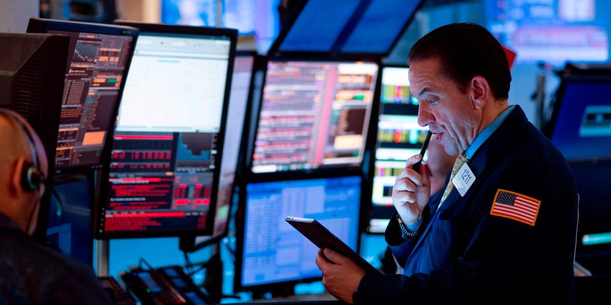 stocks-just-broke-through-a-key-technical-level-that-suggests-a-5%-sell-off-is-coming