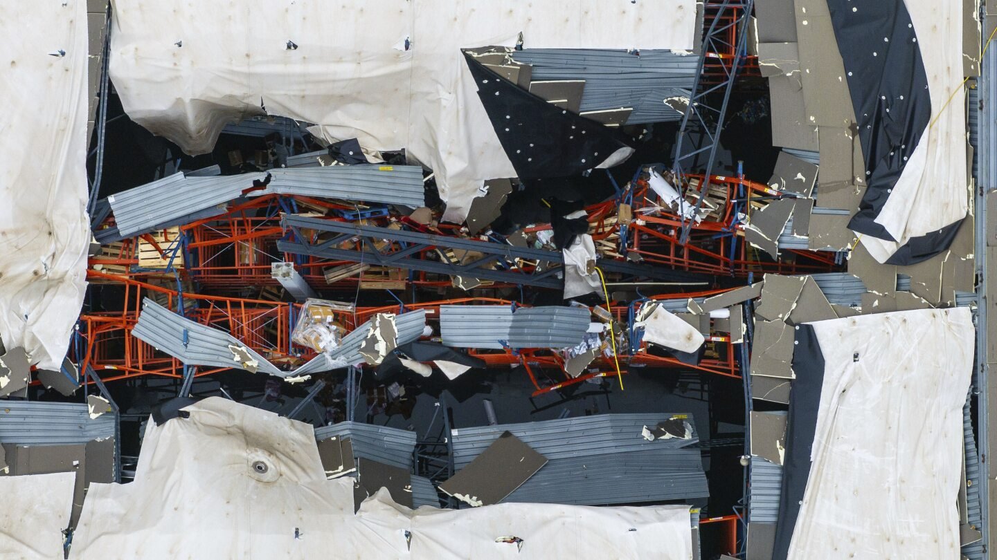 storms-kill-1,-injure-another-and-displace-hundreds-of-inmates-in-nebraska
