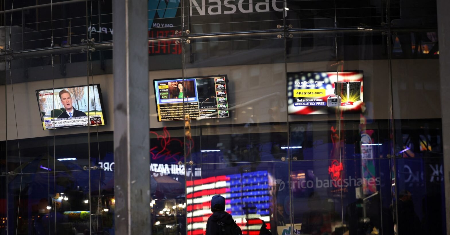 debt-market-jitters-signal-caution-for-high-flying-stocks