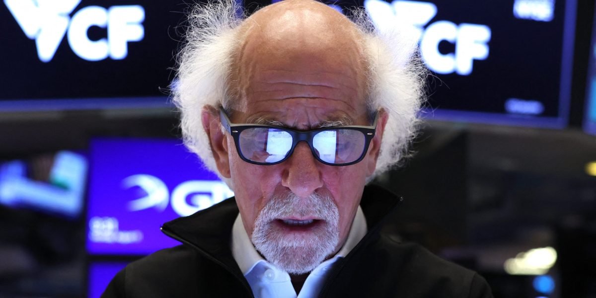 are-us.-stock-markets-‘whistling-past-the-graveyard?’-stifel-takes-a-close-look-at-the-great-american-‘money-illusion’